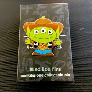 NWT PIXAR Loungefly Alien Toy Story Pin